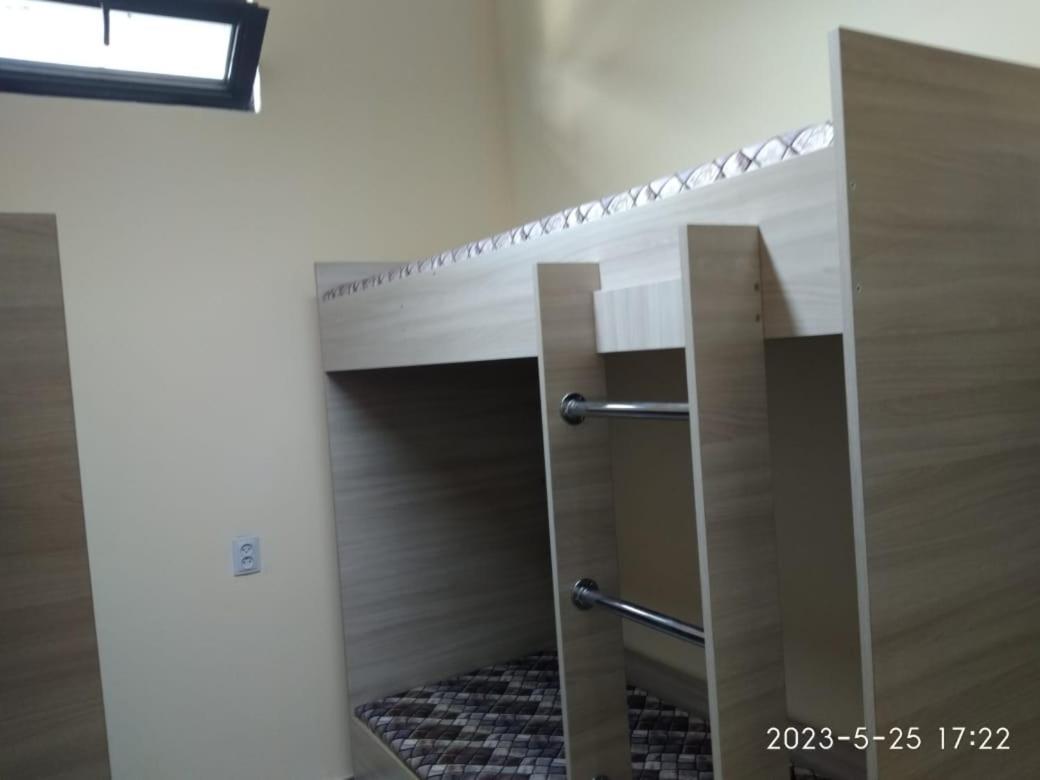 Tastaq Hostel Almaty Extérieur photo